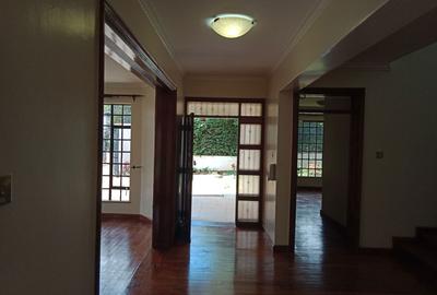 4 Bed Townhouse with En Suite in Kiambu Road