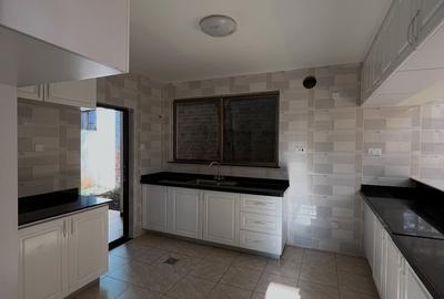 5 Bed Townhouse with En Suite at Chalbi Drive - 4