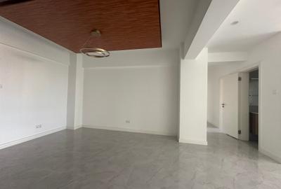 Serviced 3 Bed Apartment with En Suite in Kileleshwa