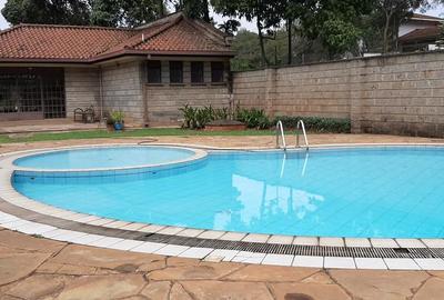 4 Bed Townhouse with En Suite in Lavington