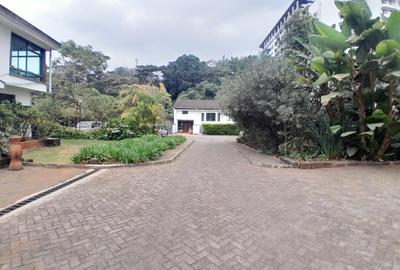 4 Bed Townhouse with En Suite at Kileleshwa