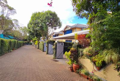 4 Bed Townhouse with En Suite at Owashika Road