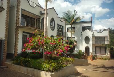 5 Bed Townhouse with Swimming Pool at Few Minutes Drive To Gigiri