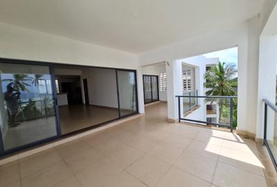 3 Bed Apartment with En Suite in Nyali Area