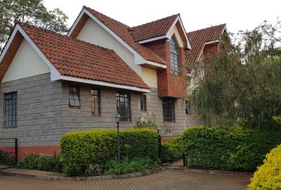 4 Bed Townhouse with En Suite at Chalbi Drive