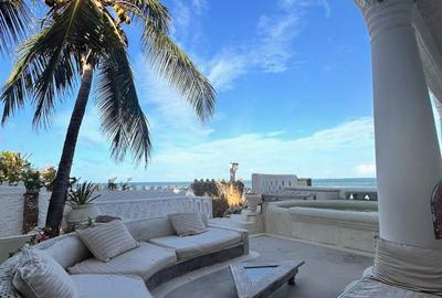 5 Bed House with En Suite in Malindi