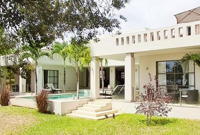 4 Bed House with En Suite in Vipingo - 3