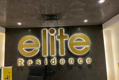 Serviced 1 Bed Apartment with En Suite at Elite