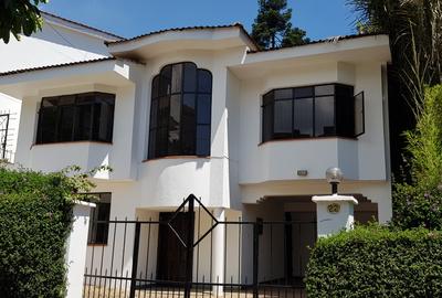 5 Bed Townhouse with En Suite at Millenium Riverside Drive