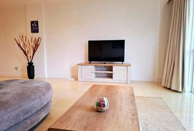 Serviced 2 Bed Apartment with En Suite in Westlands Area