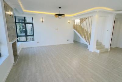 4 Bed Villa with En Suite in Kitengela - 2