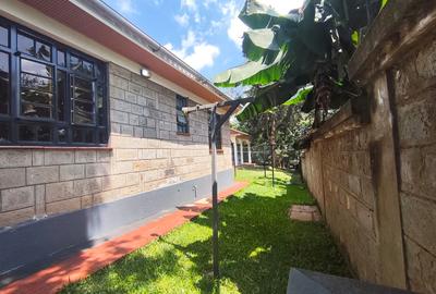 2 Bed House with Garden in Runda