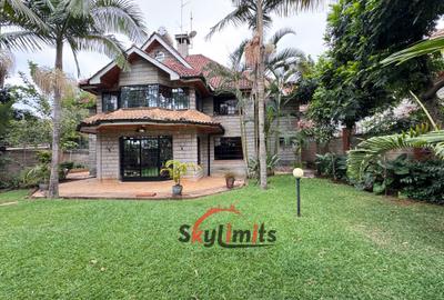 5 Bed Townhouse with En Suite at Lavington