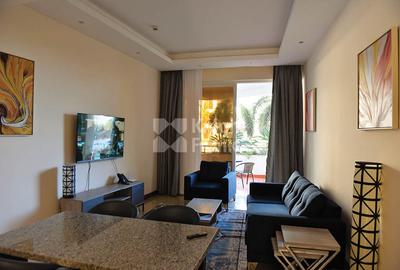 3 Bed Apartment with En Suite at Kilua Beach