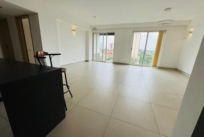 3 Bed Apartment with En Suite at Danis Prit Rd