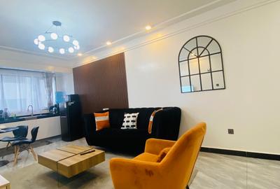 Furnished 1 Bed Apartment with Swimming Pool in Kilimani - 4