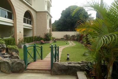 3 Bed Apartment with En Suite at 2Nd Parklands Avenue Nairobi - 2