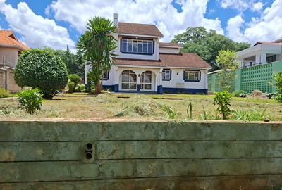 4 Bed House with En Suite at Runda - 2