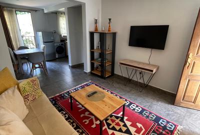 Serviced 1 Bed Apartment with En Suite in Riverside - 4