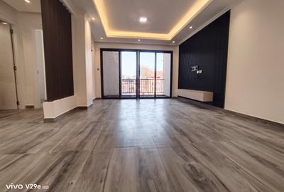 1 Bed Apartment with En Suite at Brookside Groove - 2