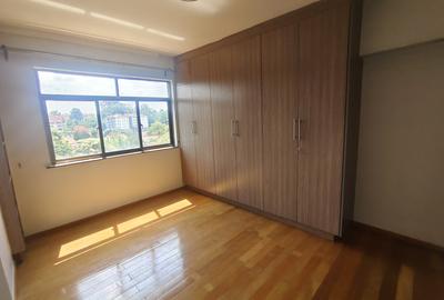 4 Bed Apartment with En Suite in Lavington - 3