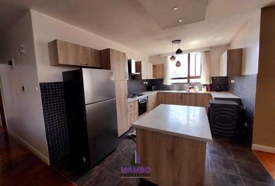 Serviced 2 Bed Apartment with En Suite at Dennis Pritt