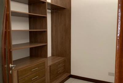 4 Bed Apartment with En Suite at As68-1933 - 2