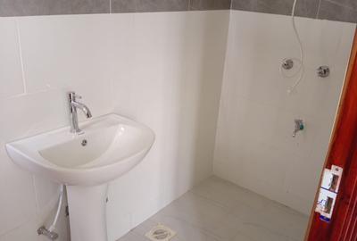 4 Bed Townhouse with En Suite in Ongata Rongai - 2