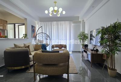 Furnished 2 Bed Apartment with En Suite at Riverside Drive