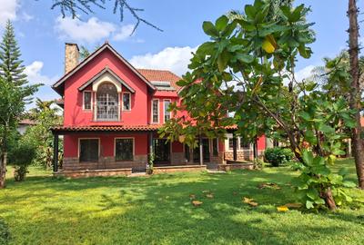 5 Bed Villa with En Suite at Off Ruaka Rd