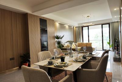 3 Bed Apartment with En Suite at Lavington - 3