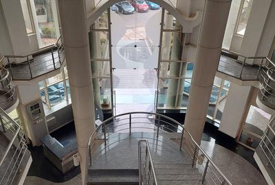 2,400 ft² Office with Service Charge Included at Timau Road