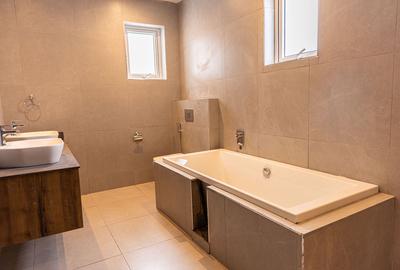 2 Bed Apartment with En Suite in General Mathenge - 3