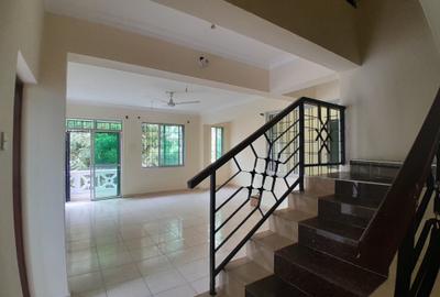 3 Bed Apartment with En Suite in Nyali Area