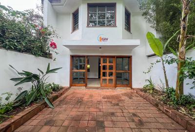2 Bed Townhouse with Garden in Kileleshwa