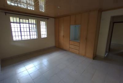 4 Bed House with En Suite at Kiambu Road