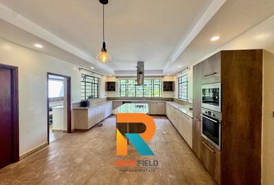 5 Bed Townhouse with En Suite in Lower Kabete - 3