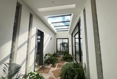 5 Bed Villa with En Suite in Lavington - 2