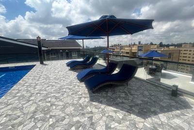 3 Bed Apartment with En Suite in Riverside - 2