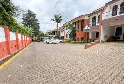 5 Bed Townhouse with En Suite at Lavington Green