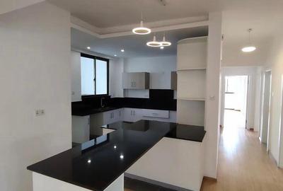 4 Bed Apartment with En Suite in Kileleshwa - 3