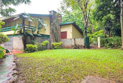 4 Bed House with En Suite at Lavington Green - 4
