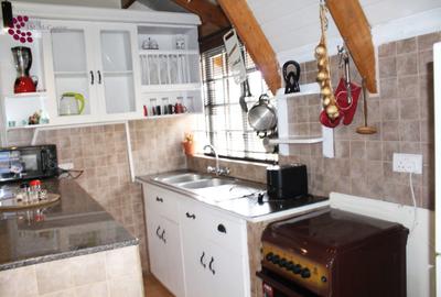 1 Bed House with En Suite in Runda