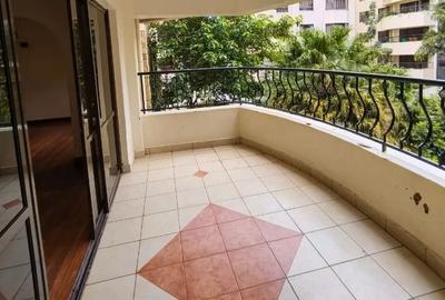 3 Bed Apartment with En Suite at Lavington