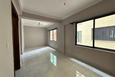 1 Bed Apartment with Gym in Westlands Area - 4