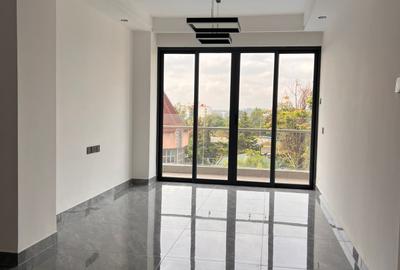 2 Bed Apartment with Gym in Kilimani