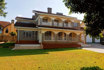 5 Bed House with En Suite in Loresho