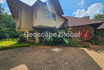 4 Bed House with En Suite in Runda