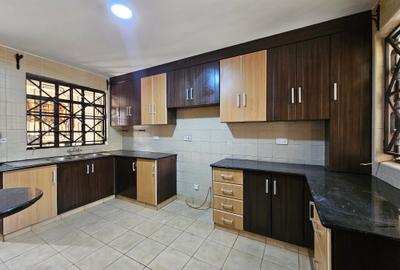 5 Bed Townhouse with En Suite in Kileleshwa - 2