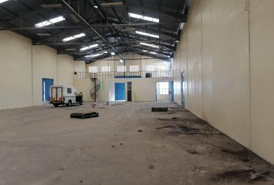 9,000 ft² Warehouse with Service Charge Included in Mombasa Road